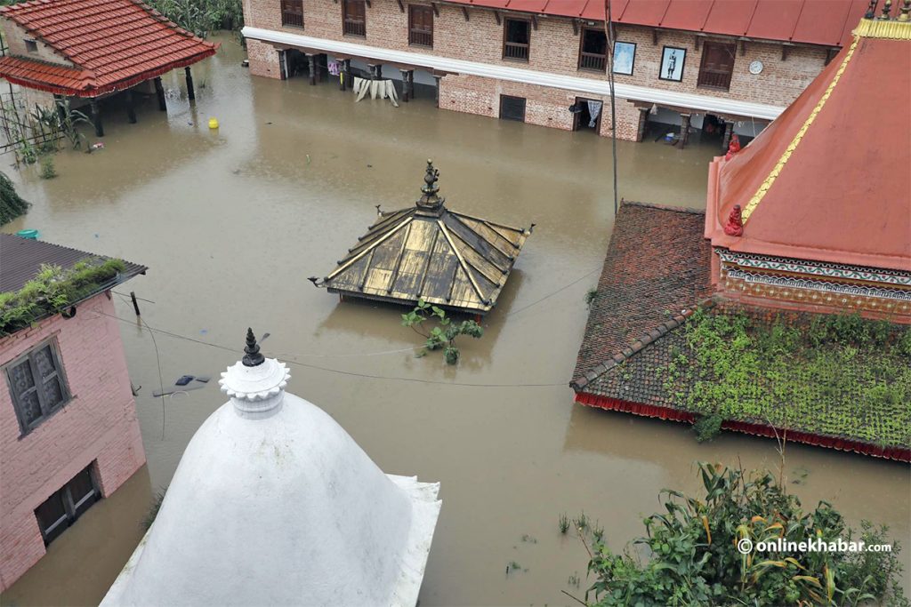 भक्तपुरबाट चार जनाको उद्धार