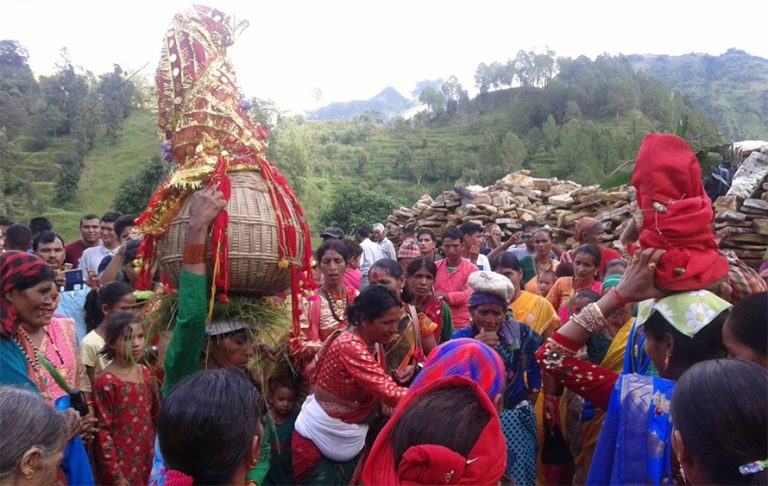 सुदूरपश्चिममा ‘ठूली गौरा’ पर्व मनाइँदै