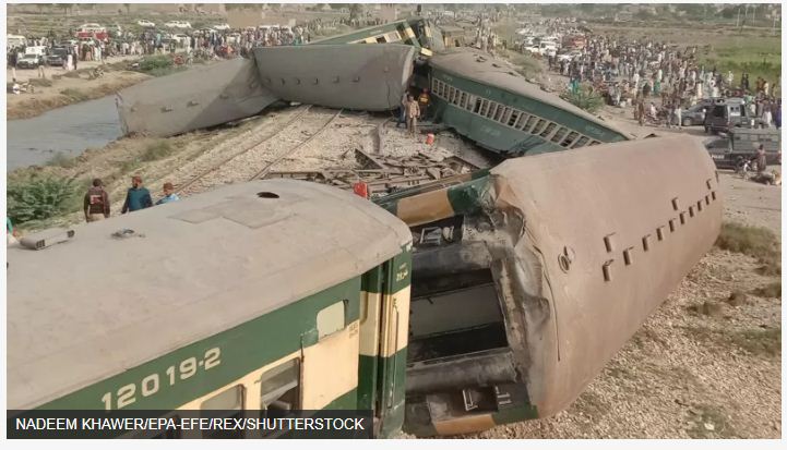 पाकिस्तान रेल दुर्घटनामा मृत्यु हुनेको संख्या ३० पुग्यो