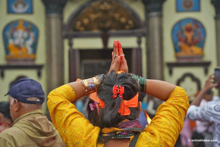 साउनको अन्तिम सोमबार : ‘सोमप्रदोष व्रत’को संयोग, शिवालयमा घुइँचो