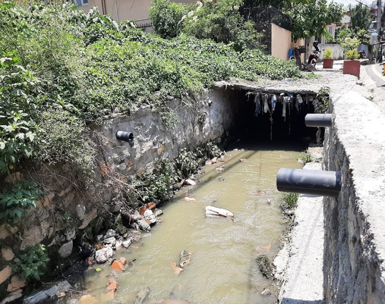 टुकुचाको दायाँबायाँ चार मिटर करिडोर निर्माण गर्न काठमाडौंका जनप्रतिनिधिको माग
