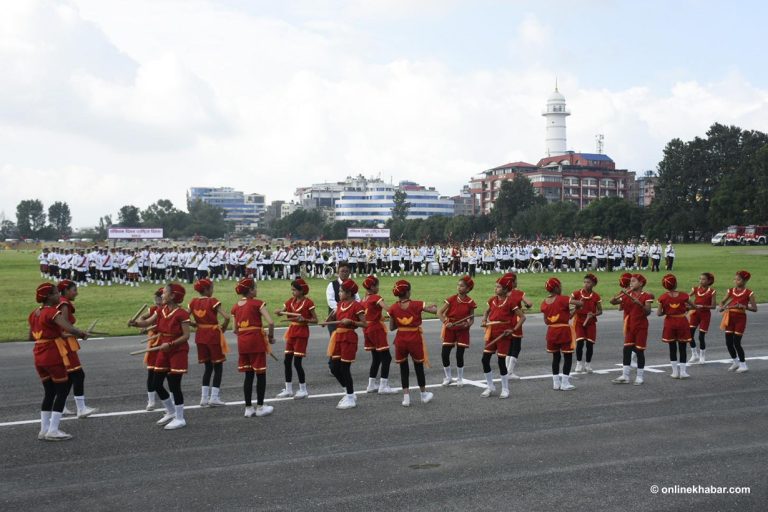टुँडिखेलमा संविधान दिवस (तस्वीरहरु)