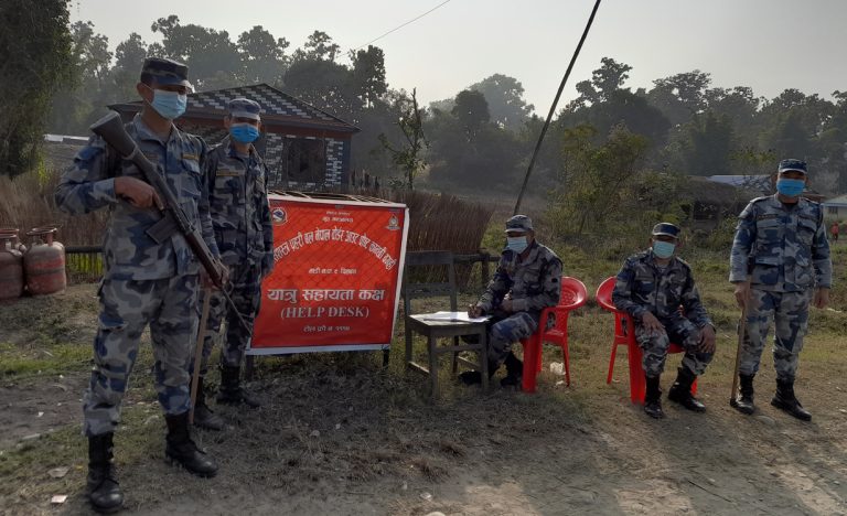 सशस्त्र प्रहरीद्वारा चाडपर्व लक्षित १२२ हेल्प डेस्क र ३३ हेल्थ डेस्क स्थापना