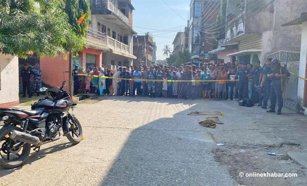 बारामा शिक्षक हत्यामा संलग्नको आशंकामा एक जना पक्राउ