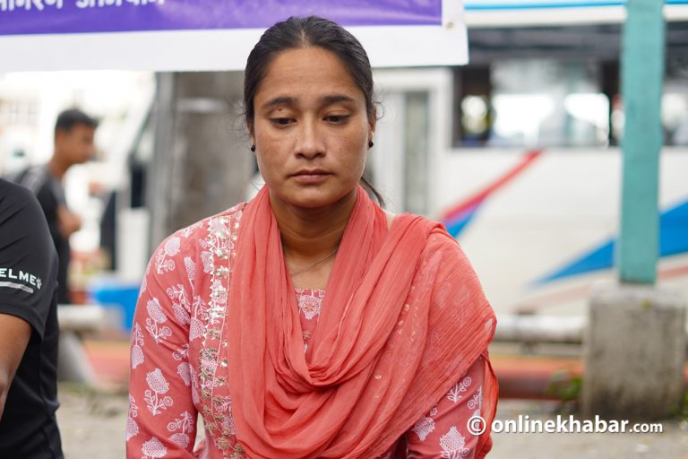 सर्वोच्च अदालत परिसरमै ढलिन् भारती