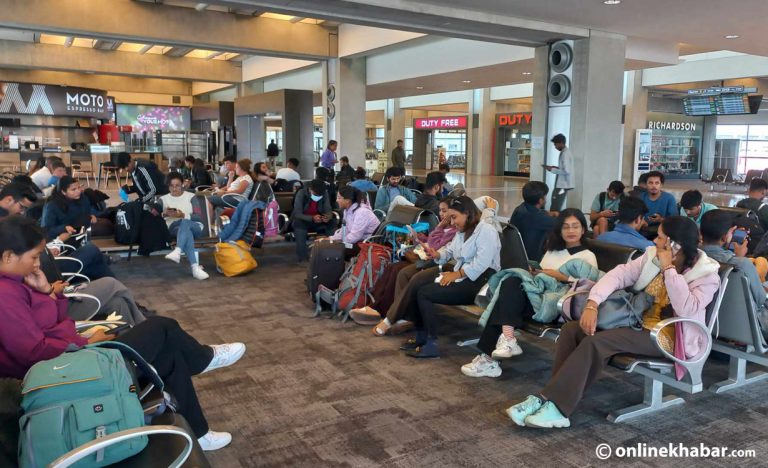 इजरायलबाट २५३ जना नेपाली विमान चढे, राति काठमाडौं आइपुग्ने