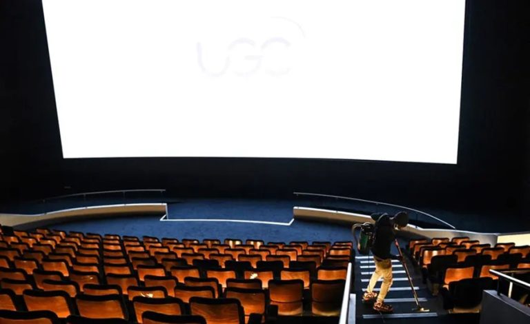 उडुसको प्रकोपले फ्रान्सेली सिनेमा घरमा दर्शक घटे
