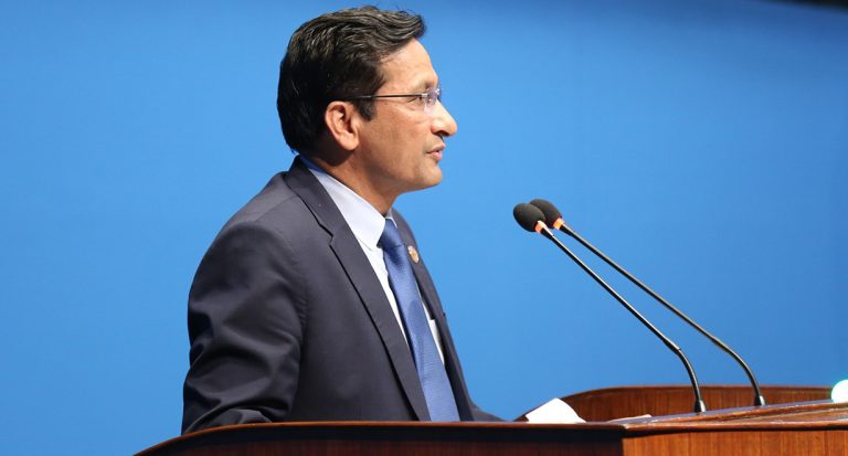 माओवादी नेताको चुनौती : संविधान संशोधन गर्ने भए ०८४ को चुनावमा एजेण्डा बनाउनुस्