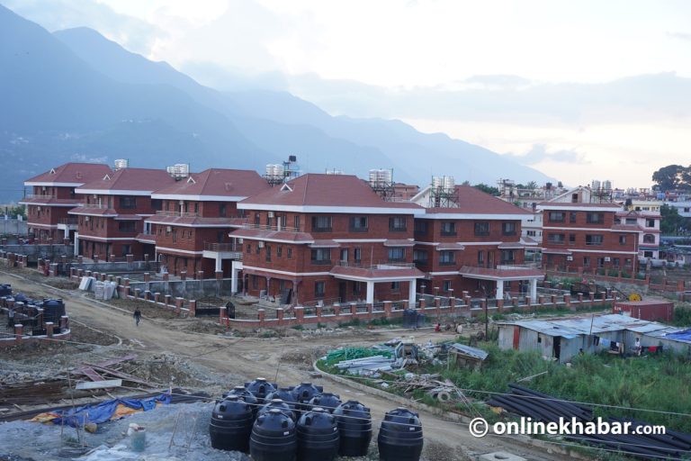 भैंसेपाटीको नयाँ आवासमा बस्न थाले मन्त्री