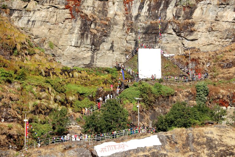 धादिङमा १३ सय वर्ष पुरानो गङ्गाजमुना जात्रा