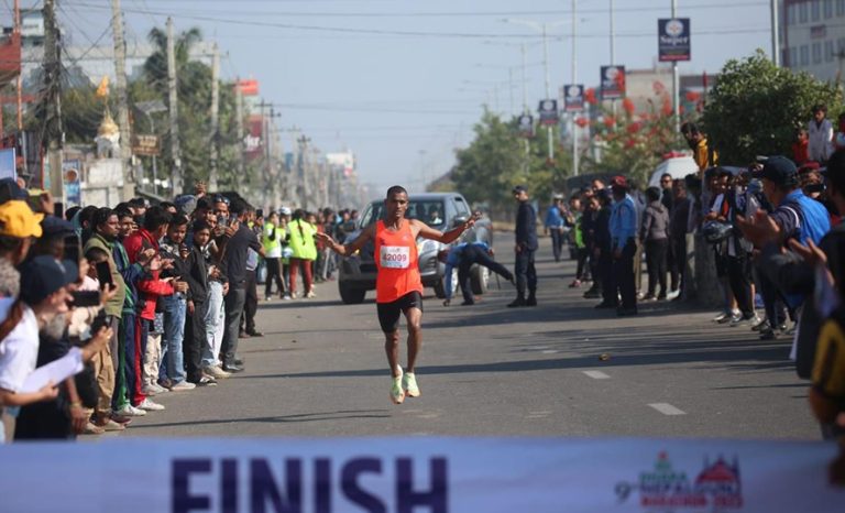 नेपालगञ्ज म्याराथनमा गोपी र सन्तोषी च्याम्पियन