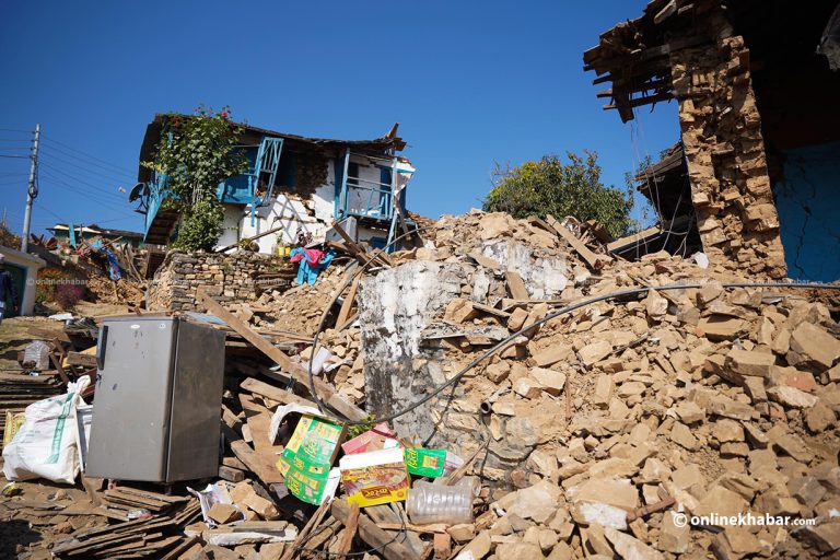 भूकम्पबाट आठबिसकोटमा मात्रै ४ हजार बढी घर पूर्णरुपमा ध्वस्त