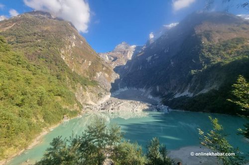 कपुचे तालसँग साक्षात्कार गर्न मनै आत्तिने भीर र जंगलको बाटो हिंड्दा