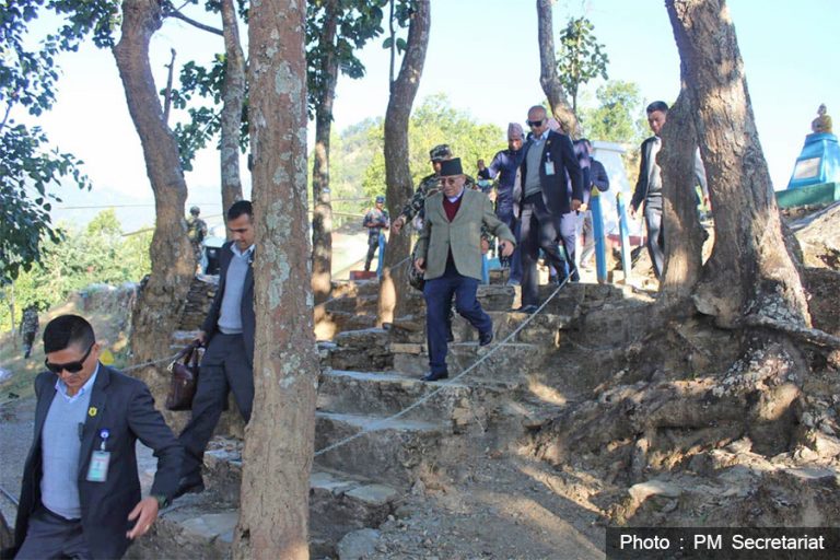 प्रधानमन्त्री प्रचण्ड जाजरकोटमा