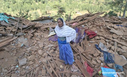 बुहारी र तीन नाति-नातिना गुमाएकी सरस्वती : छोराे फर्किएपछि के जवाफ दिनू ?