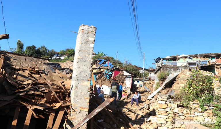 भूकम्पबाट जारकोटका दुई स्वास्थ्य संस्थाका भवनमा क्षति