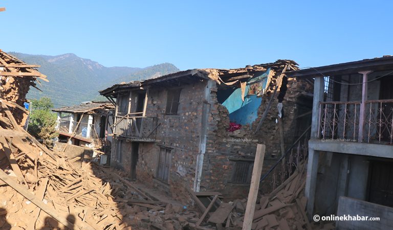 भूकम्प पीडितका लागि कोशी सरकारले एक करोड नगद र एक ट्रक राहत सामग्री पठाउने