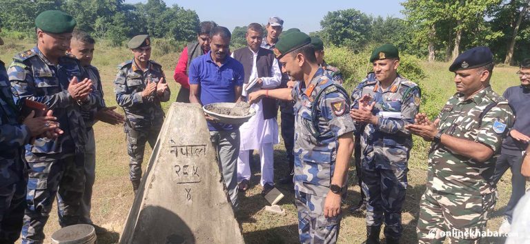 नेपाल भारत सीमा स्तम्भको मर्मत र रंगरोगन सुरु