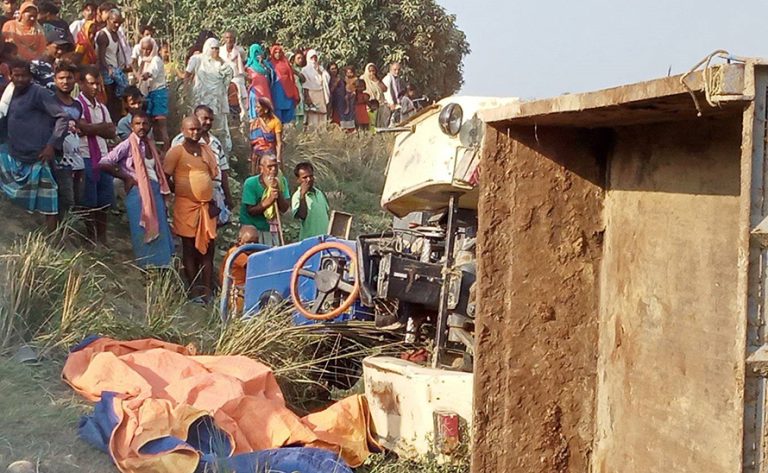 महोत्तरीमा ट्याक्टर दुर्घटना हुँदा चालकको मृत्यु