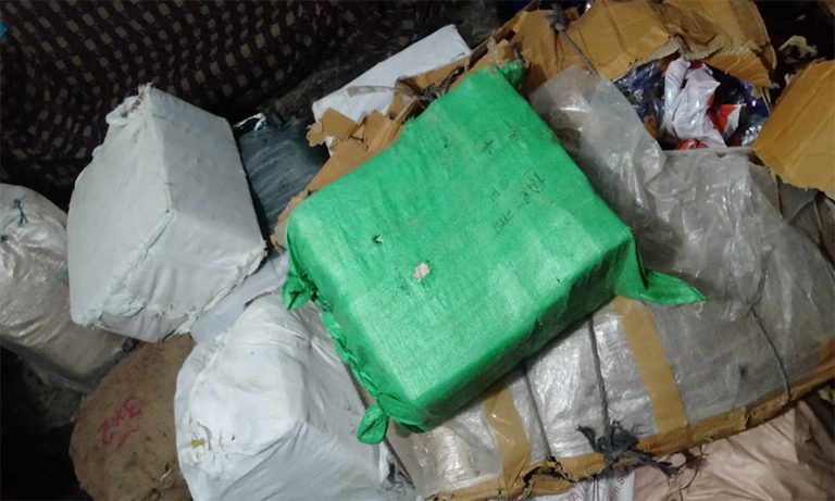 कैलाली र कञ्चनपुरमा साढे ७ लाखको अवैध सामान बरामद