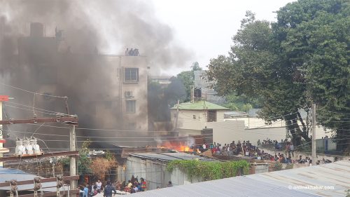 विराटनगरको कवाडी गोदाममा आगलागी, एक जनाको मृत्यु, ४ जना घाइते