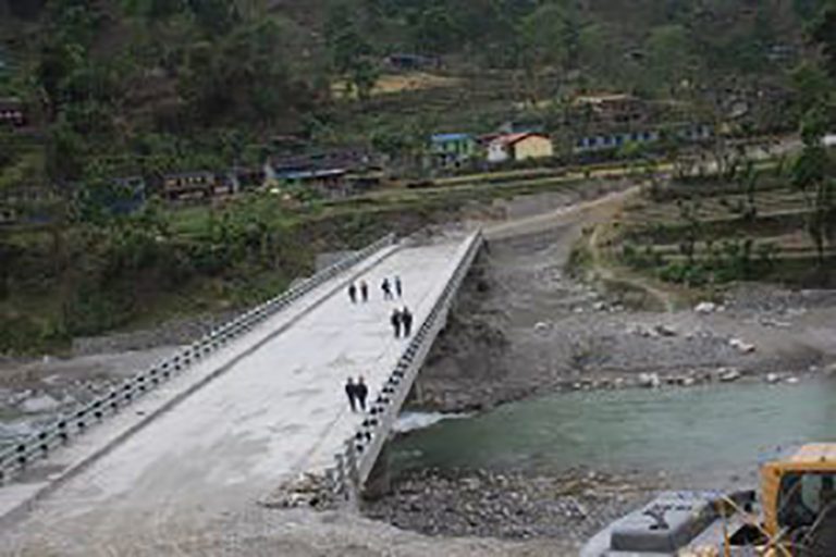 म्याग्दीमा ८ महिनामा ६ पुल निर्माण