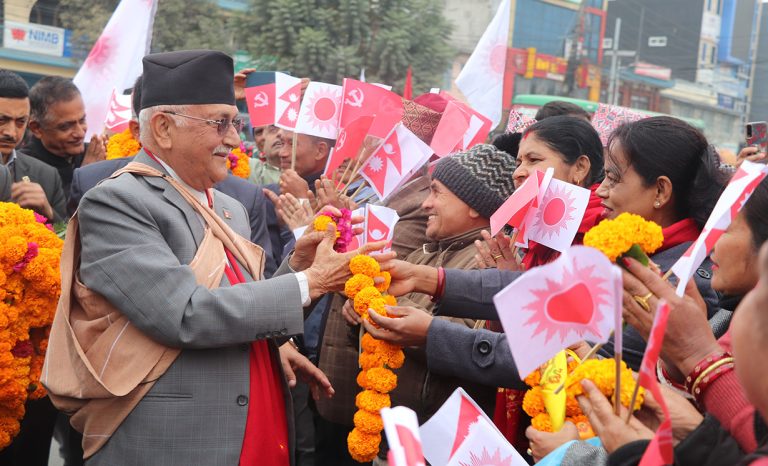 मध्यपहाडी लोकमार्गको विवादित खण्ड छलेर गए ओली, स्थानीयले कुरा राख्नै पाएनन्