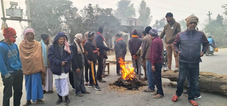 बरहथवामा कर्फ्यु हट्यो, निषेधाज्ञा जारी