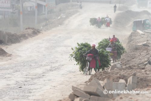 अलपत्र सडक : भत्काउँदै छाड्दै, जनता माथि अत्याचार 