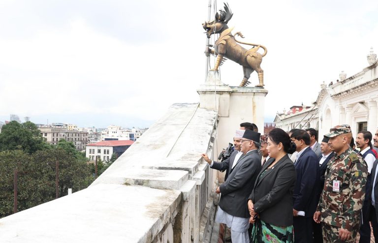 ८ वर्षसम्म सिंहदरबारमै थुनियो प्रशासनिक संघीयता