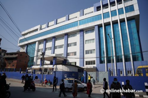 वीर अस्पतालमा दुई दिन अपरेसन ठप्प