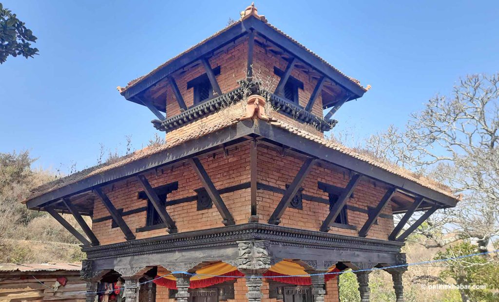 गोरखामा मन्दिर पुनर्निर्माण गर्दा टुँडालको बुट्टा गायब