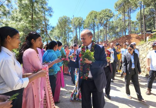 कार्यकक्षमा टेक्नै नपाई बिदा भए मप विश्वविद्यालयका उपकुलपति सिंह