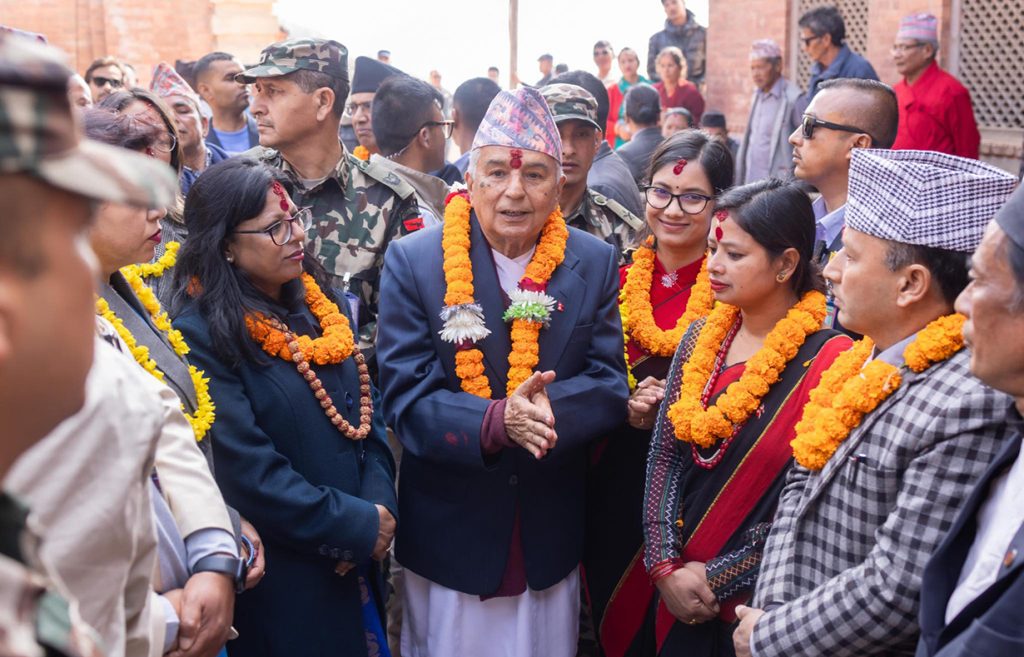 राष्ट्रपति पौडेलद्वारा शालीनदीमा पूजा-अर्चना