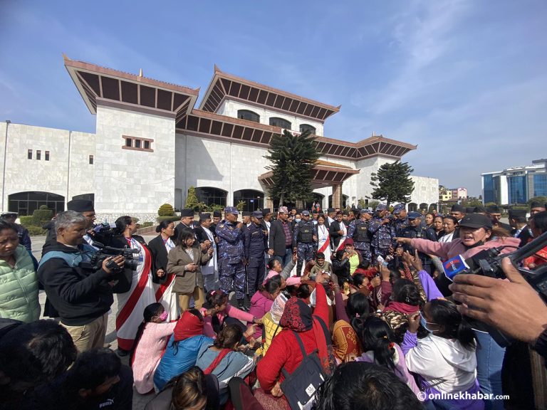 लघुवित्तका ऋणी संसद् भवन छिरेकोबारे छानबिन गर्न एसएसपी नेतृत्वमा समिति