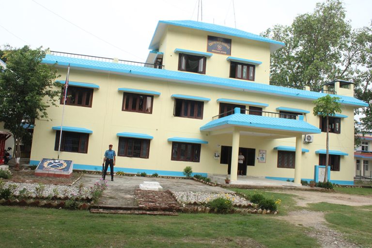 कञ्चनपुरमा इन्सपेक्टरले जागिर छोड्न बाध्य पारेको प्रहरी जवानको आरोप