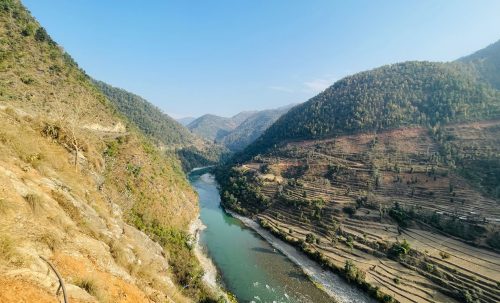 बूढीगण्डकीको तीरैतीर
