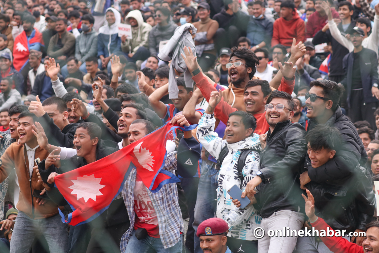 कीर्तिपुरमा क्रिकेट क्रेज (तस्वीरहरु)