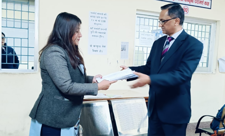 रुसी सेनामा कार्यरत नेपालीको उद्धार माग गर्दै ज्ञापनपत्र