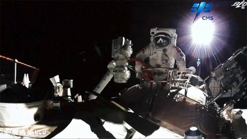 चीनको अन्तरिक्ष स्टेशनसँग ठोक्कियो फोहोरको टुक्रा, विद्युत आपूर्ति बन्द
