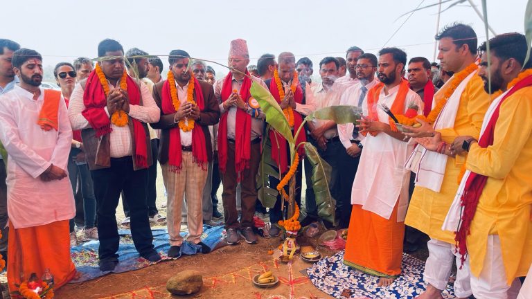 रोहिणी खोला किनारमा पेट्रोलियम भण्डारण गृह निर्माण सुरू