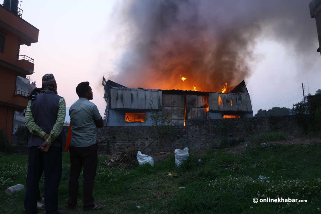 ललितपुरमा लागेको आगलागी नियन्त्रण, घाइते ५ जनाको उपचार जारी