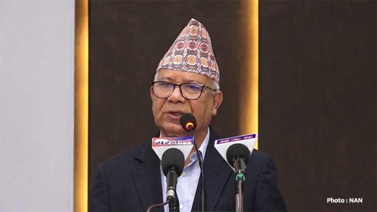 उपेन्द्रले राजीनामा नदिएको भए गलहत्याएर निकाल्थे : माधव नेपाल