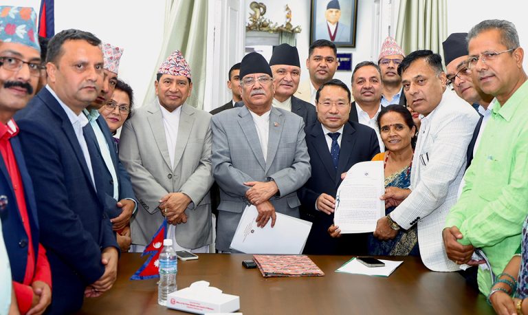 प्रदेश र स्थानीय तहका कार्य क्षेत्र स्पष्ट गर्न उदासीन प्रधानमन्त्री