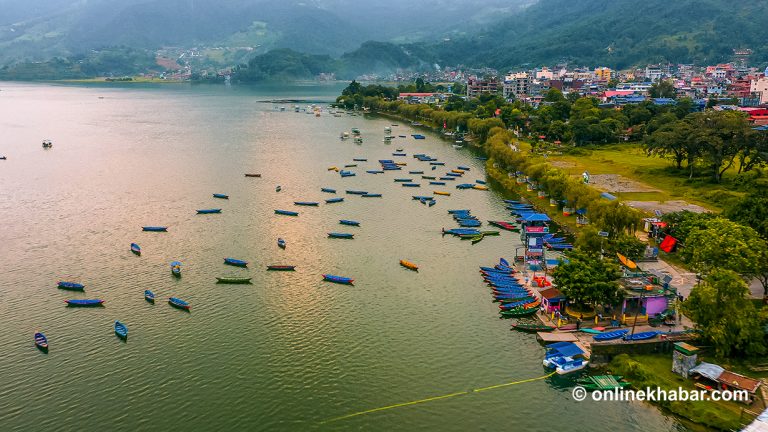 फेवातालमा फसेका २ जनाको उद्धार
