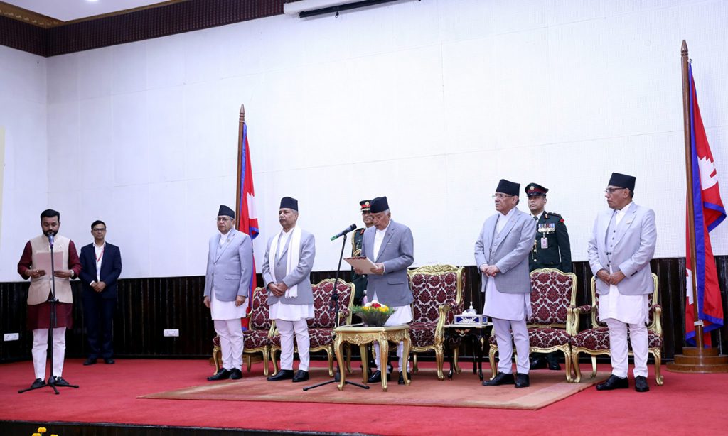 प्रधानमन्त्रीले गरे मन्त्रिपरिषद् विस्तार, स्वास्थ्य मन्त्रीमा यादव