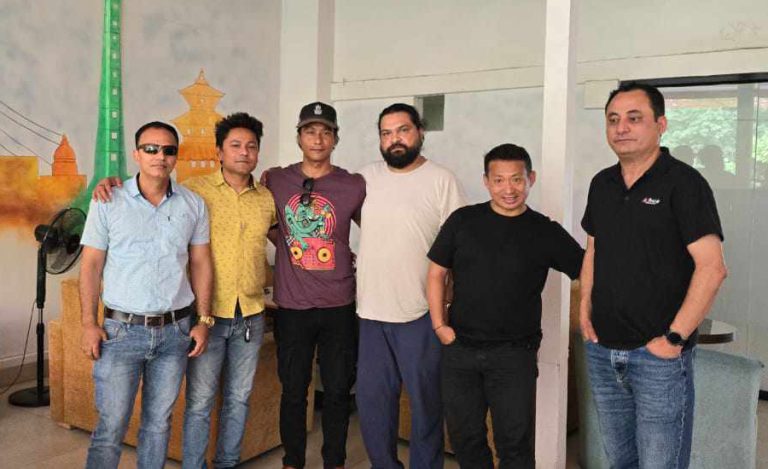 सिमोस सुनुवारले ‘जन्ते बाख्रो’ निर्देशन गर्ने, लिड रोलमा सौगात मल्ल