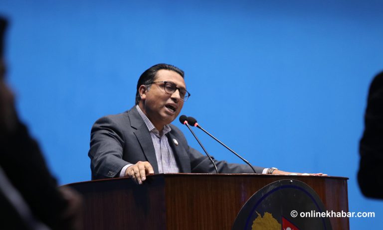 बरालिएको बजेटलाई ट्रयाकमा ल्याउने काम भएको छ : स्वर्णिम वाग्ले