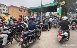 सरकारले घटायो इन्धन कर, उपभोक्तालाई के हुन्छ ?