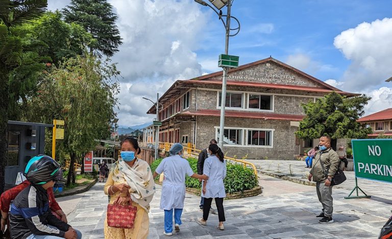 धुलिखेल अस्पतालमा विभिन्न सेवा थप, बाँझोपनको उपचारमा आईयूआई